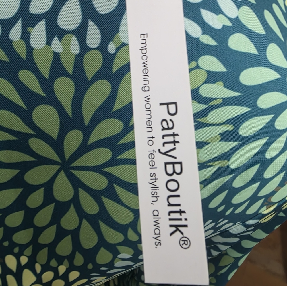 NWT PattyBoutik Blue and Yellow Floral Midi Dress - Picture 12 of 16